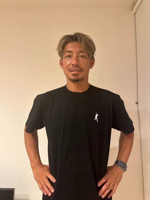 鳥谷敬氏Tシャツ着用画像前面