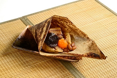 塩卵、椎茸、豚バラ肉入りの広東チマキ イメージ