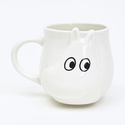 ムーミンたちのお顔にキュン。コロンとしたフォルムが愛らしいマグカップです。