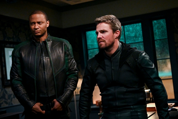 ARROW and all pre-existing characters and elements TM and (C) DC Comics. ARROW series and all related new characters and elements TM and (C) Warner Bros. Entertainment Inc. All Rights Reserved.