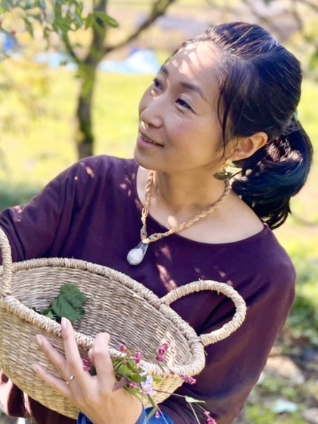 里山Retreat＆Kitchen 阿迦舎　主宰、編集者　萩布　裕子