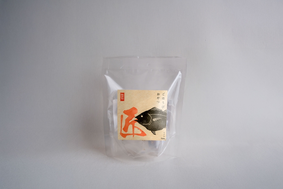 ごほうびおやつ匠 まぐろ パッケージ