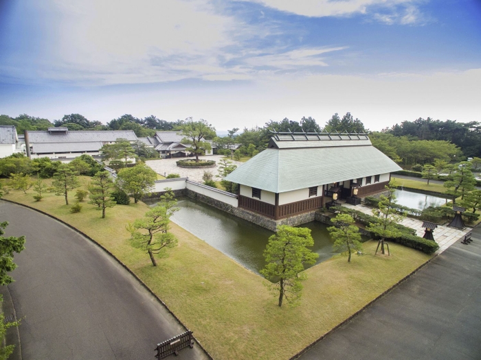 「葛城北の丸」全景