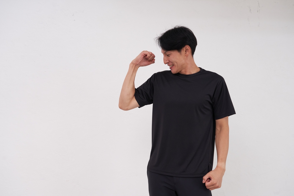 男性モデル着用画像