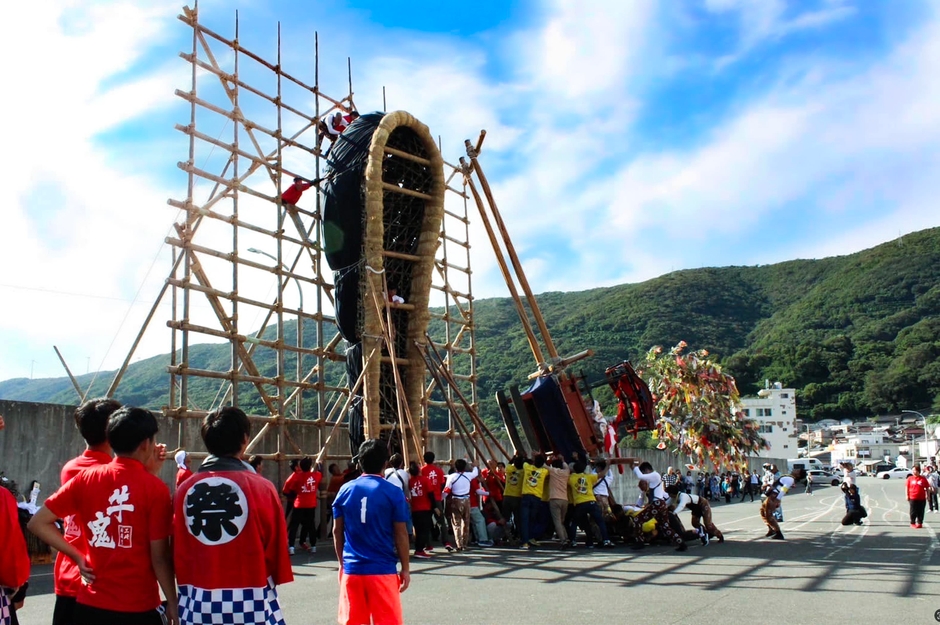地元民の魂が踊る秋祭りガイドツアー