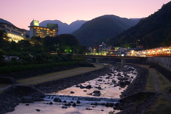 箱根温泉