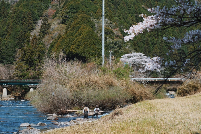 近隣の河川でも釣りを楽しめます