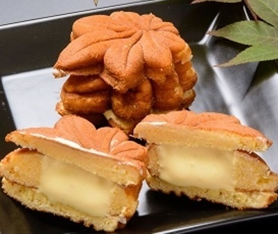 揚げあげ もみじアイス