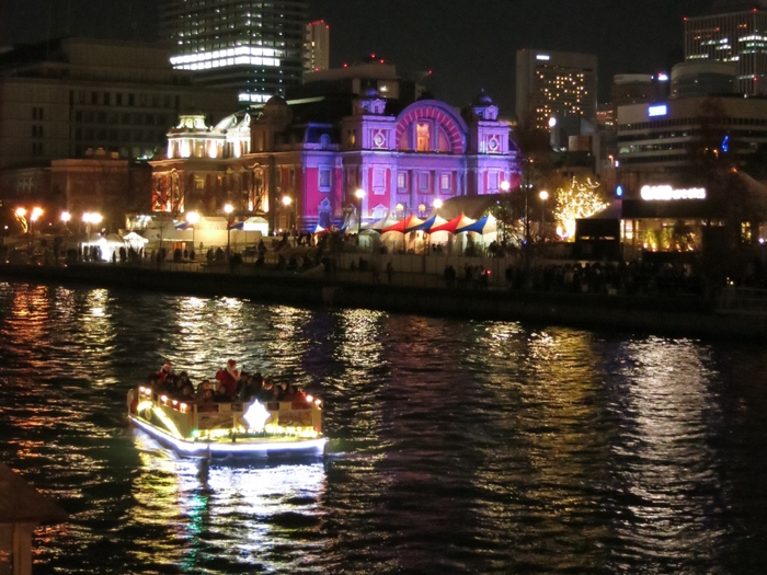 街の夜景はとてもロマンティック（イメージ）