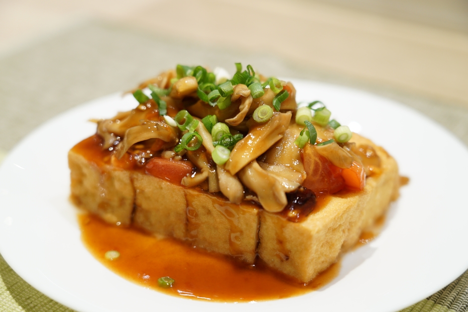 ナイアシン1人分あたり2.9mg、ビオチン1人分あたり12.6μg