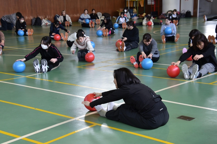 ボールを使った運動