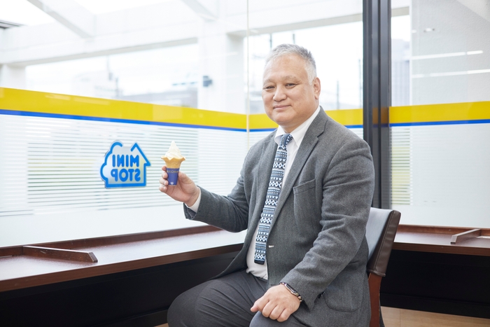 代表取締役社長 藤本 明裕