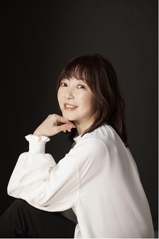 朝川ひろこさんのステージ