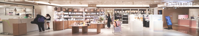 newme有楽町マルイ店 全体