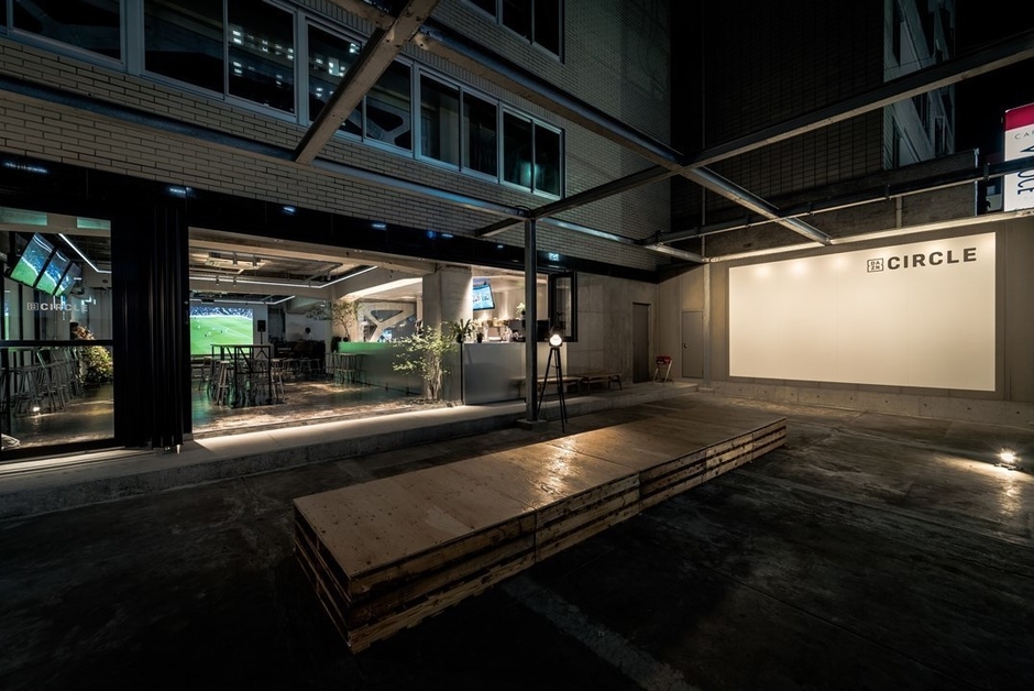 ダゾーンサークル