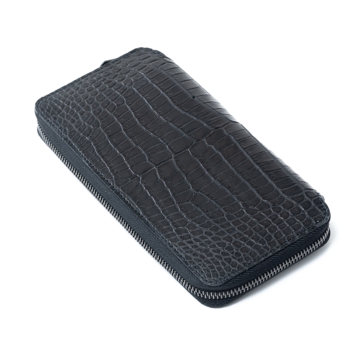 新型ラウンドファスナー 長財布 写真