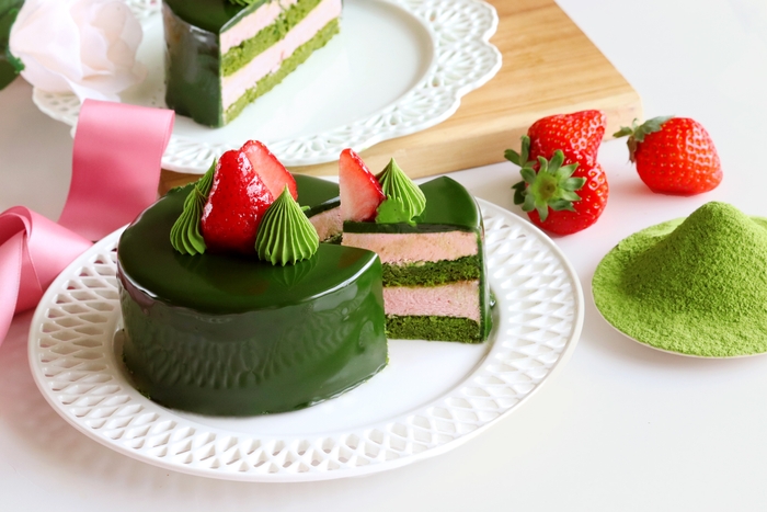 爽やか春ケーキ誕生~抹茶のほろ苦さといちごの甘酸っぱさ~
