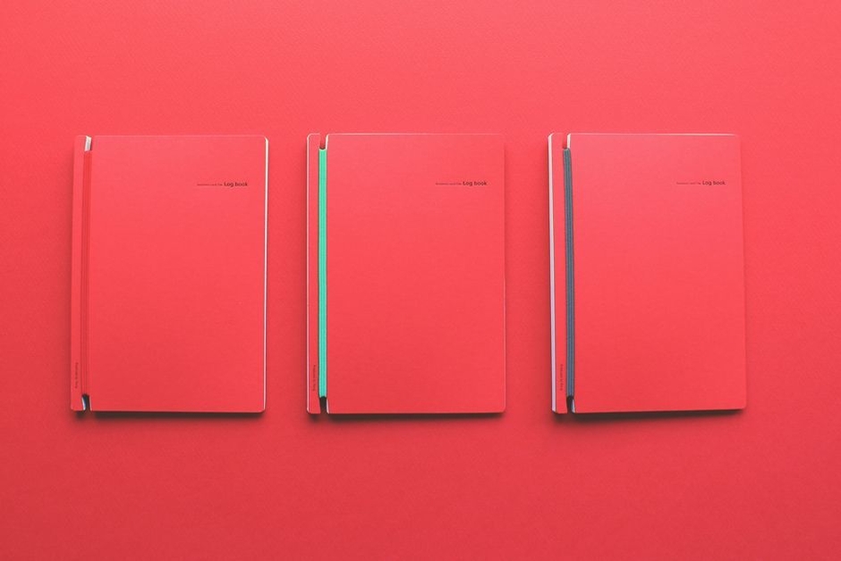 Log book〔赤〕イメージ