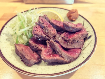 焼肉店ではなかなかない厚切りの牛タン