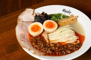 東京で大人気の牡蠣塩らぁ麺店が大阪日本橋に上陸！ 関西生まれの人気インフルエンサーと オタカルチャーの聖地・日本橋でコラボプロジェクト　 ラーメン店×インフルエンサー トレーディングカードを発表