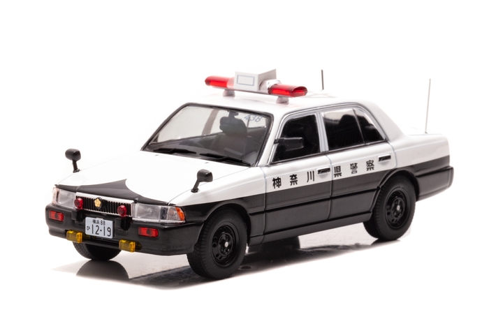 日産 クルー 1995 神奈川県警察交通部交通機動隊車両 (438):左前