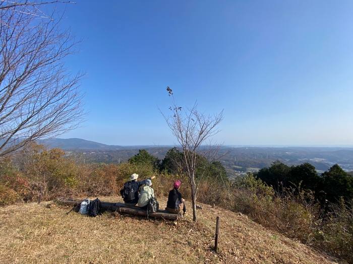 登山道も整備されて安心！小名浜の港の眺望もご覧いただけます