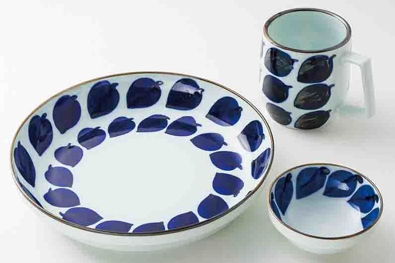 【波佐見焼】マグカップ 1,620円、ミニボール 648円、プレート 1,944円