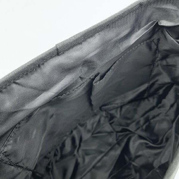 ジョー・クールの黒バッグ