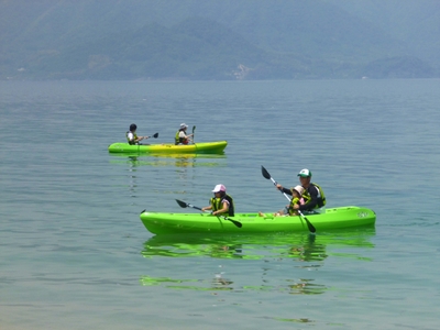 瀬戸内の穏やかな海で楽しむシーカヤック