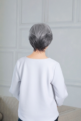 グレイヘアTGH バック