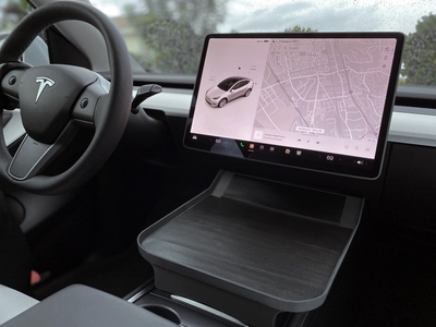 モデル3/Yに最適な専用設計(納期未定の新型モデルS/Xにも対応)