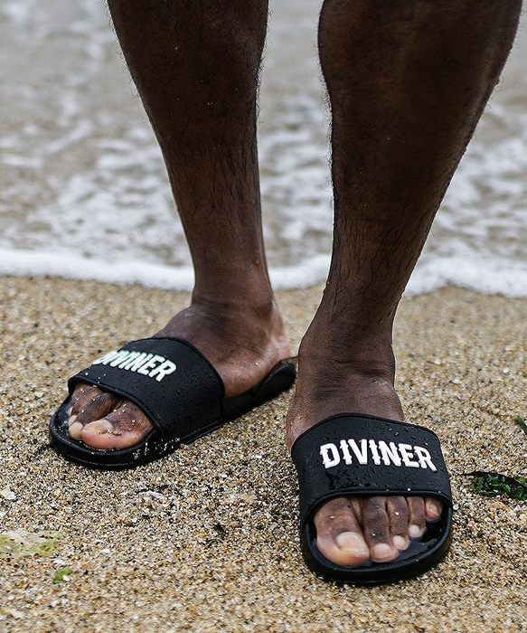 【OWNROOTS】 Unevenness Logo Shower Sandal