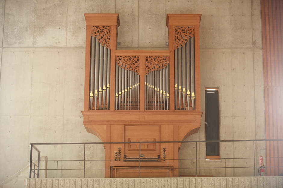 明治学院大学横浜チャペル パイプオルガン