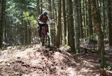 山梨県・富士山麓　ふじてんリゾート スポーツの秋！ふじてんリゾートでマウンテンバイクを体験してみませんか？ 今年オープンした2コースも人気！11月6日（日）まで営業中！