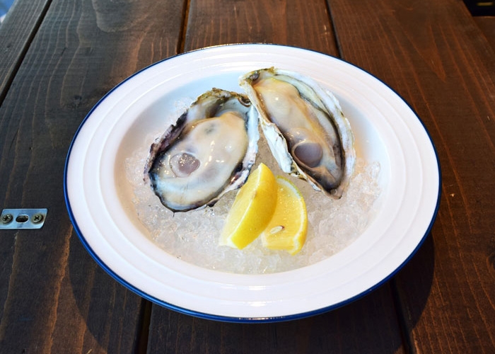 牡蠣の浜焼き風(2ケ) ¥1400