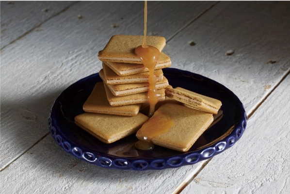 箱根で人気の箱根山麓紅茶スイーツ「モン・テノア」 新東名高速道路NEOPASA浜松下り線中央催事にて 2025年10月31日から12月10日まで期間限定で開催