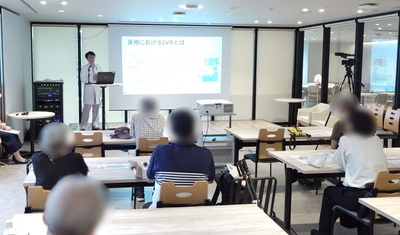 会場の様子