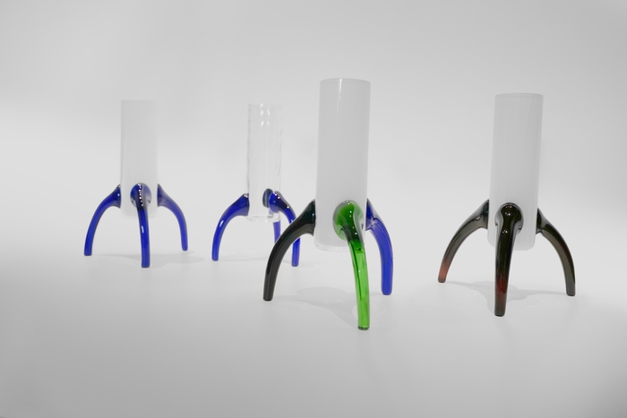 11. Glass Vase(2006, 花器)