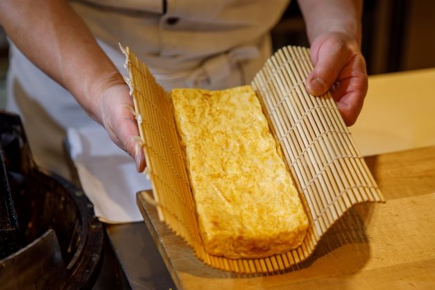 <朝食一例>ひとつずつ丁寧に焼き上げる、ふわふわの出汁巻きたまご