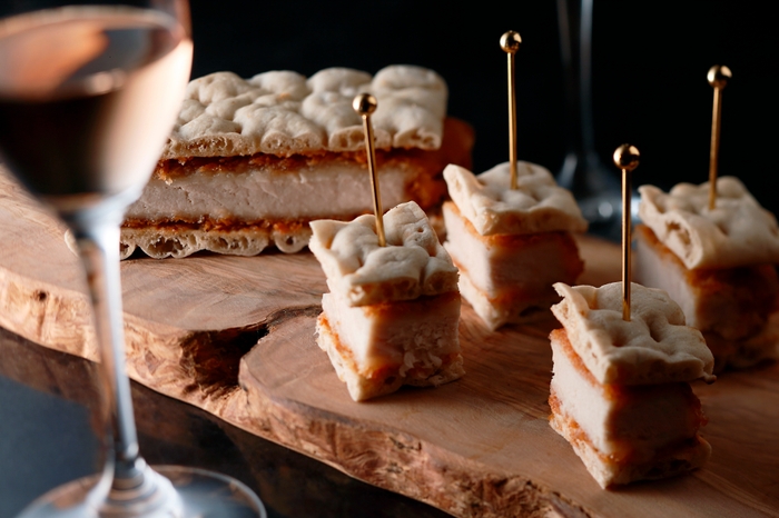 【Lunch & Dinner】三元豚のラジョウ風カツサンド