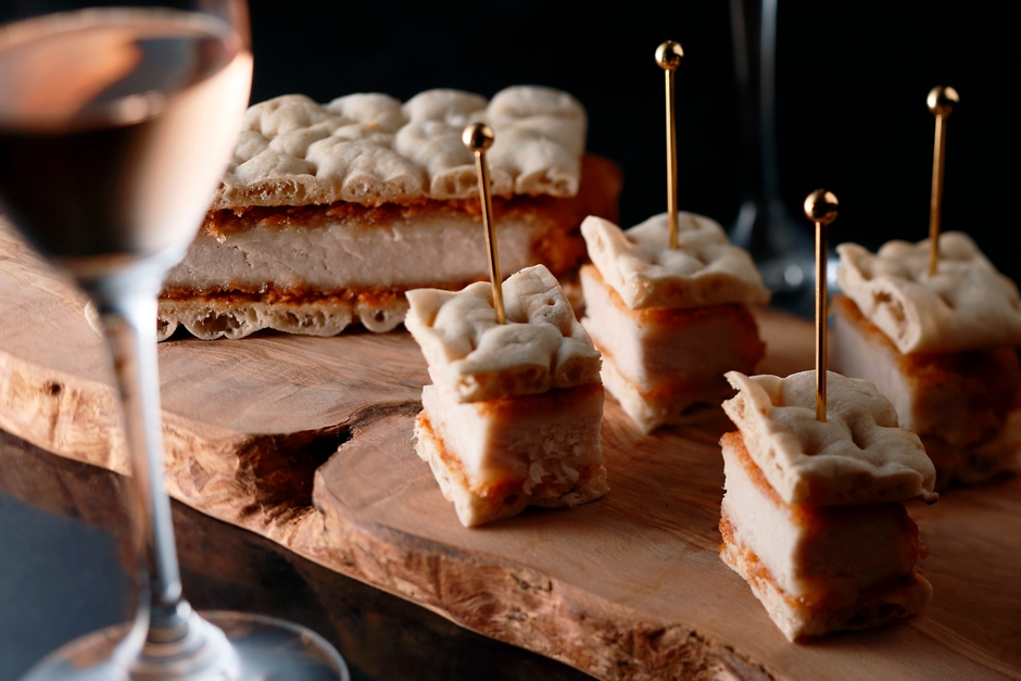 【Lunch & Dinner】三元豚のラジョウ風カツサンド