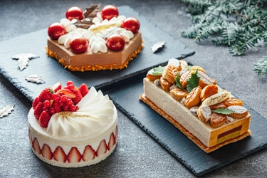 星野リゾート　軽井沢ホテルブレストンコート 「ホテルブレストンコート クリスマスケーキコレクション2019」を販売 恋人・家族・仲間と過ごすクリスマスを彩る3種のケーキ 予約受付期間：2019年11月1日～12月18日