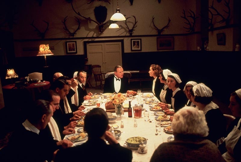 © 1993 Columbia Pictures Industries, Inc. All Rights Reserved. 