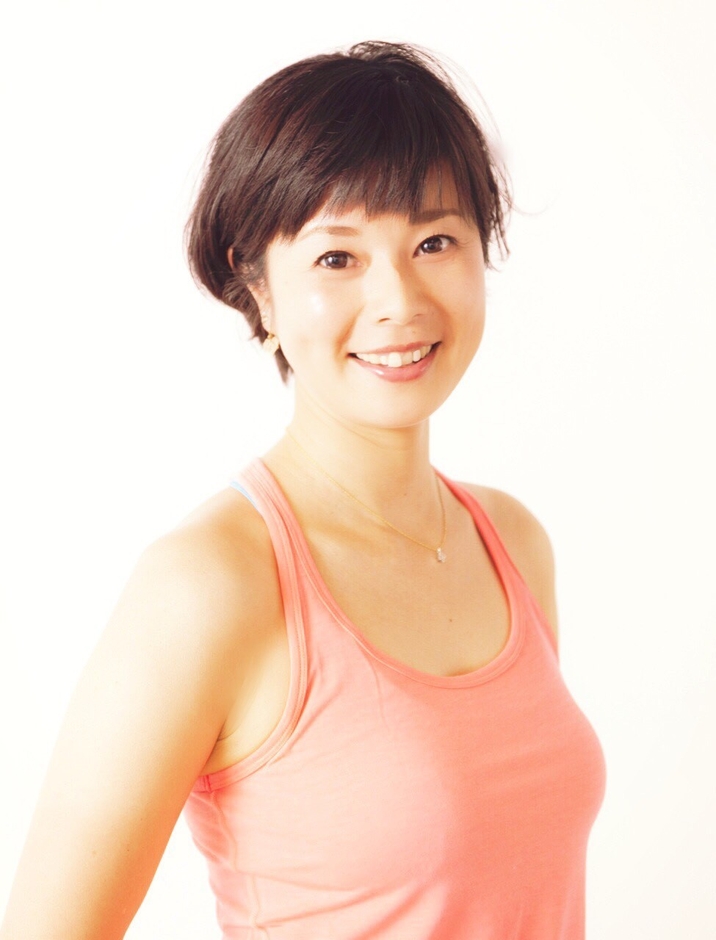ヨガ講師 西川 麻里