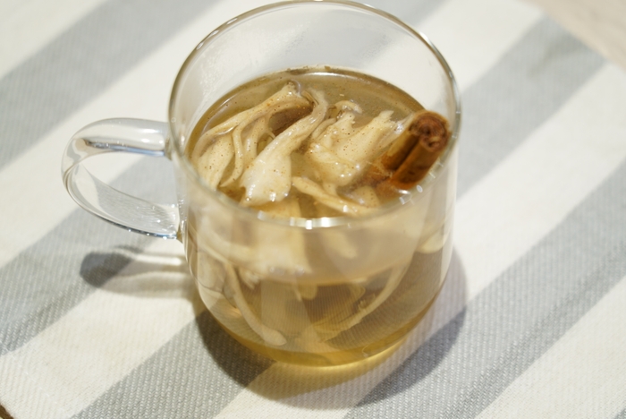 ナイアシン1杯分あたり約1.8mg、ビオチン1杯分あたり約8.6μg