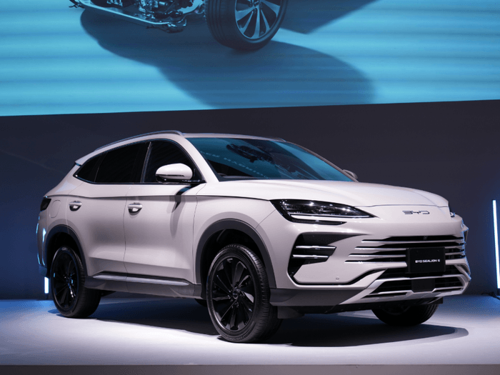 スーパーハイブリッドSUV「BYD SEALION 6(ビーワイディー シーライオンシックス)」