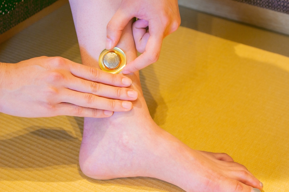 自分でお灸を置く