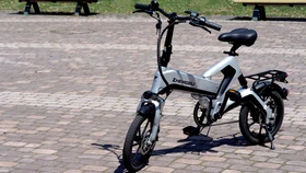 新商品】日本製の高品質バッテリー使用！最大75㎞航行可能な電動 
