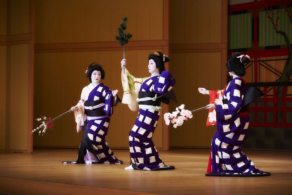 東をどり 舞台ざらいの様子 ※写真:公文健太郎