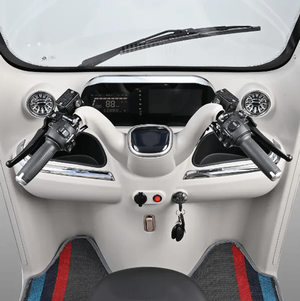 COCOシリーズ　メーターパネル付近